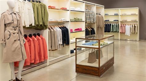 foto di outlet tod's & hogan mendrisio